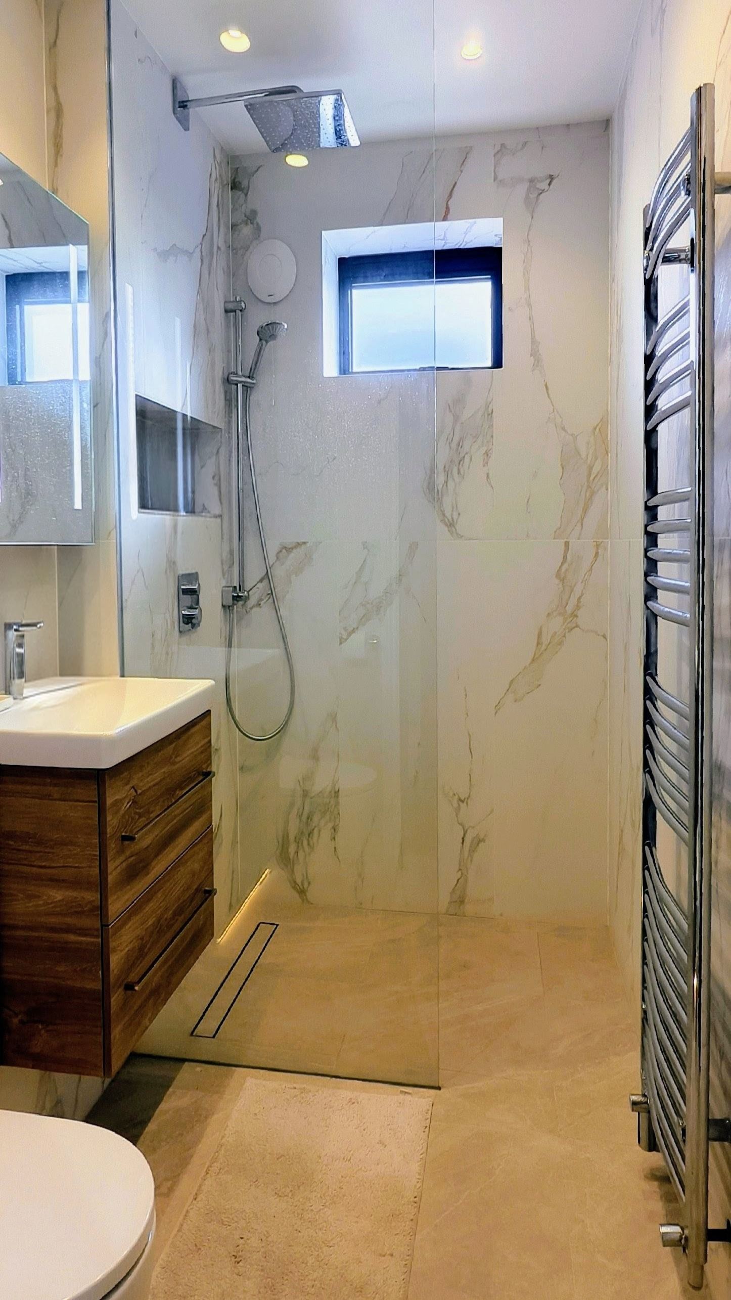 Ensuite bathroom